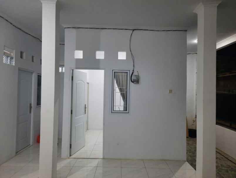 kost ibu rio sawangan seberang mall the park sawangan