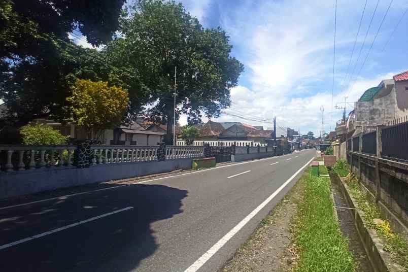 luas 306 m2 jl kaliurang km 14