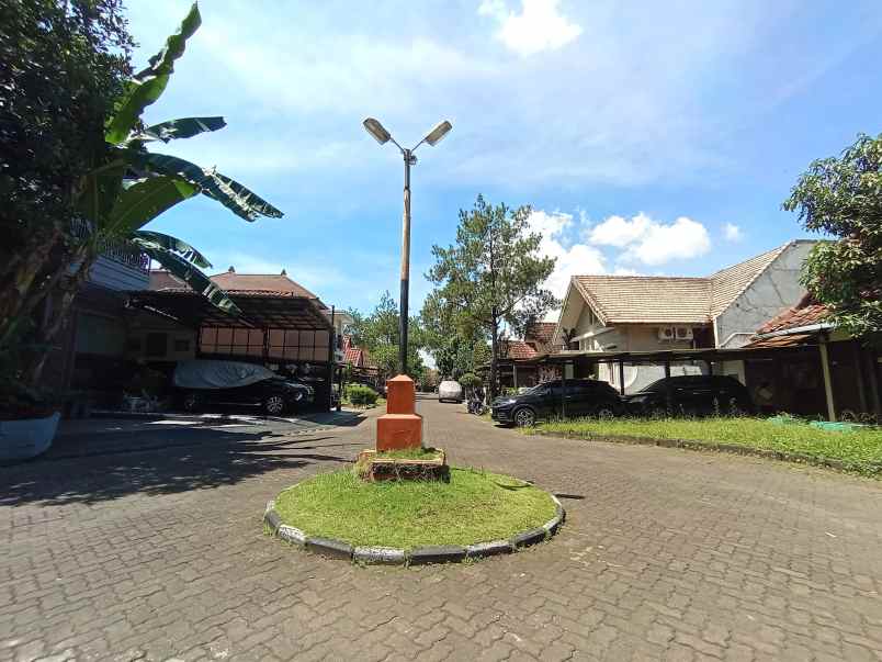 rumah 1lantai shm di bougenville antapani bandung