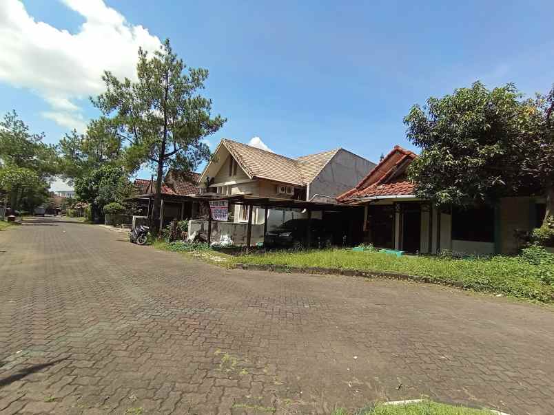 rumah 1lantai shm di bougenville antapani bandung