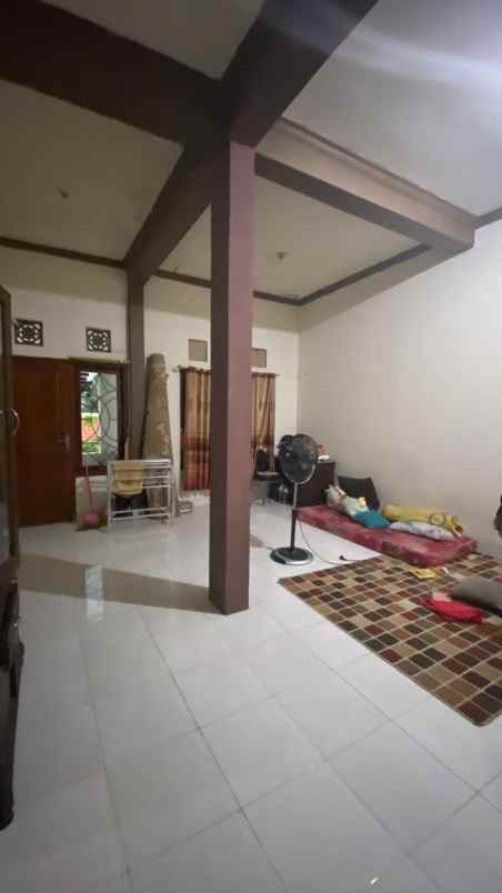 rumah 2 5 lantai dijual murah