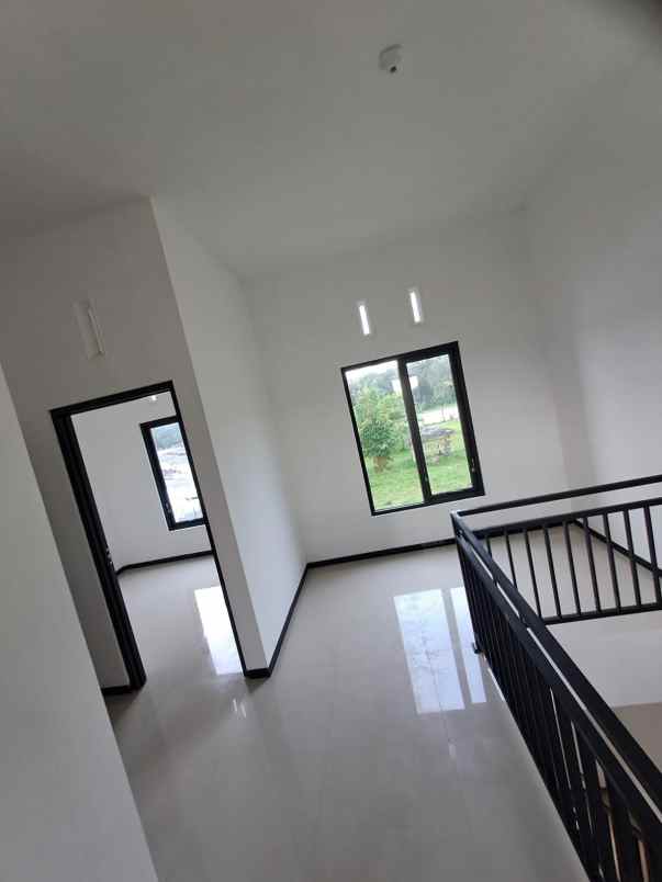 rumah 2 lantai dekat sawojajar free biaya biaya