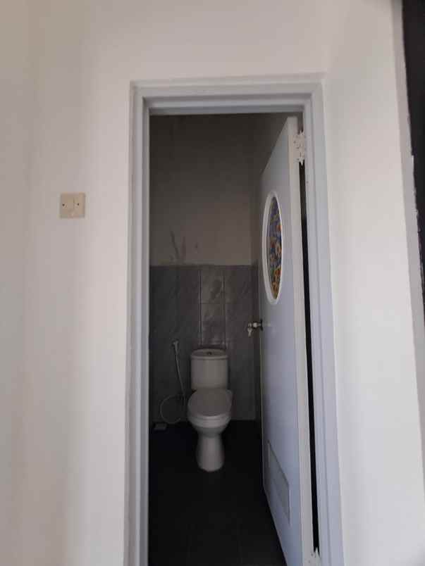 rumah 2 lantai dekat sawojajar free biaya biaya