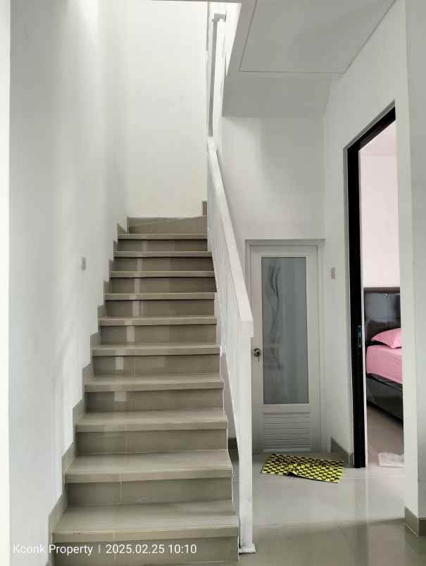 rumah 2 lantai harga mulai 700 juta sarirogo sidoarjo