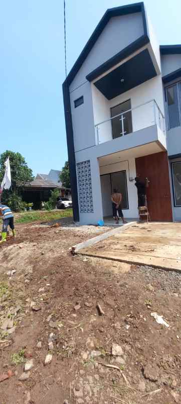 rumah 2 lantai harga termurah area serpong tangsel