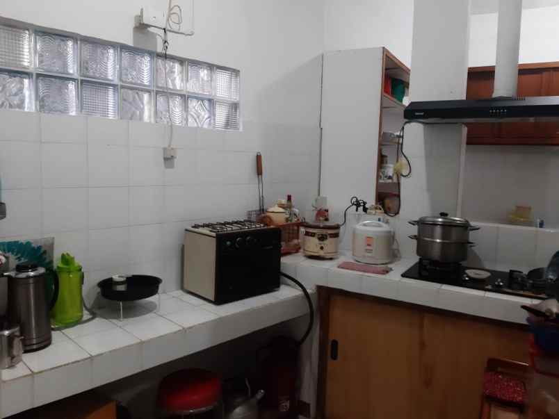 rumah 2 lantai pharmindo sayap cijerah melong bandung