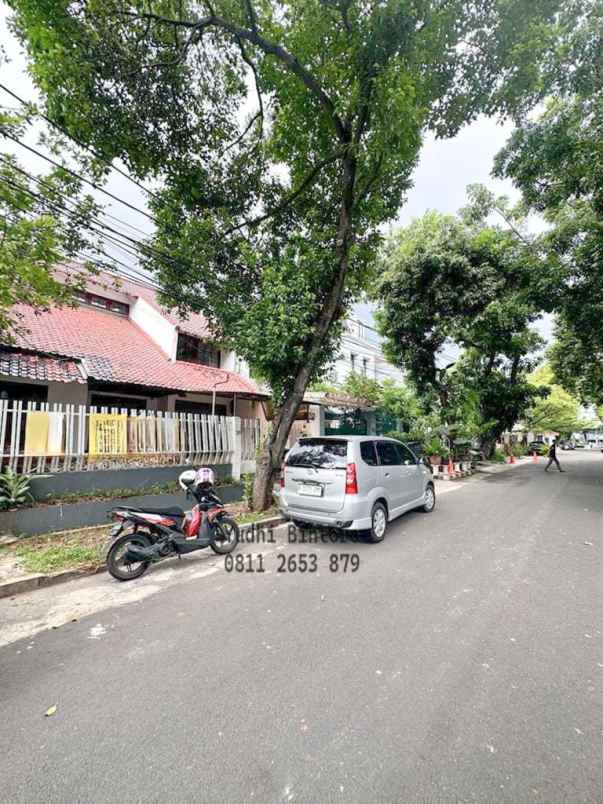 rumah 2 lantai prime area senopati kebayoran baru