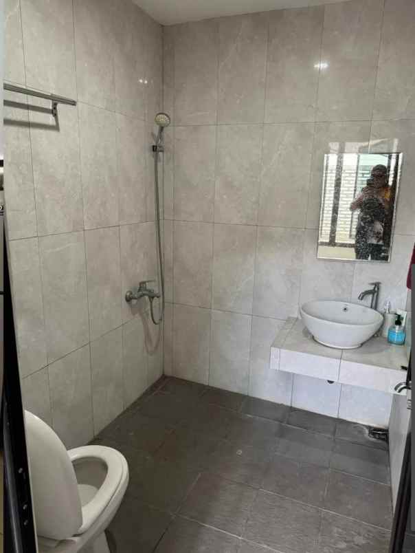 rumah bagus modern siap huni sayap buah batu bandung