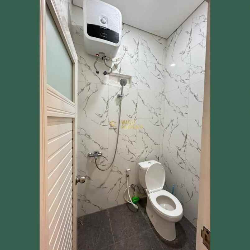 rumah baru 2 lantai di kalitirto berbah siap huni