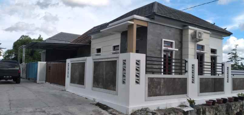 rumah baru cantik siap huni view merapi murah