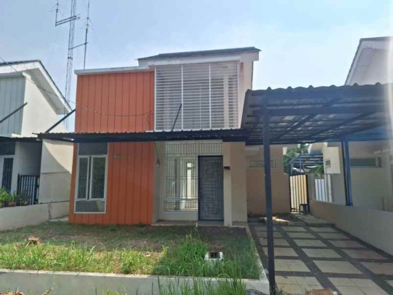 rumah cantik siap huni full rwnovasi