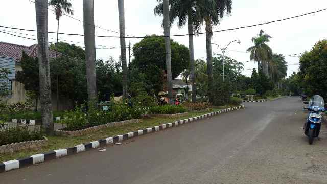 rumah dalam komplek elit billymoon dekat tol becakayu