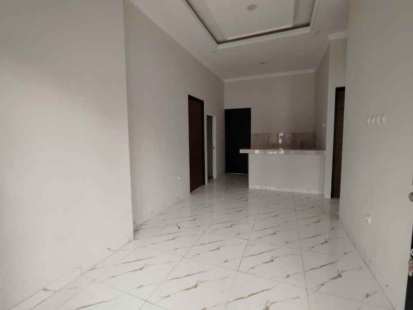 rumah dekat alun alun gdc jatimulya depok