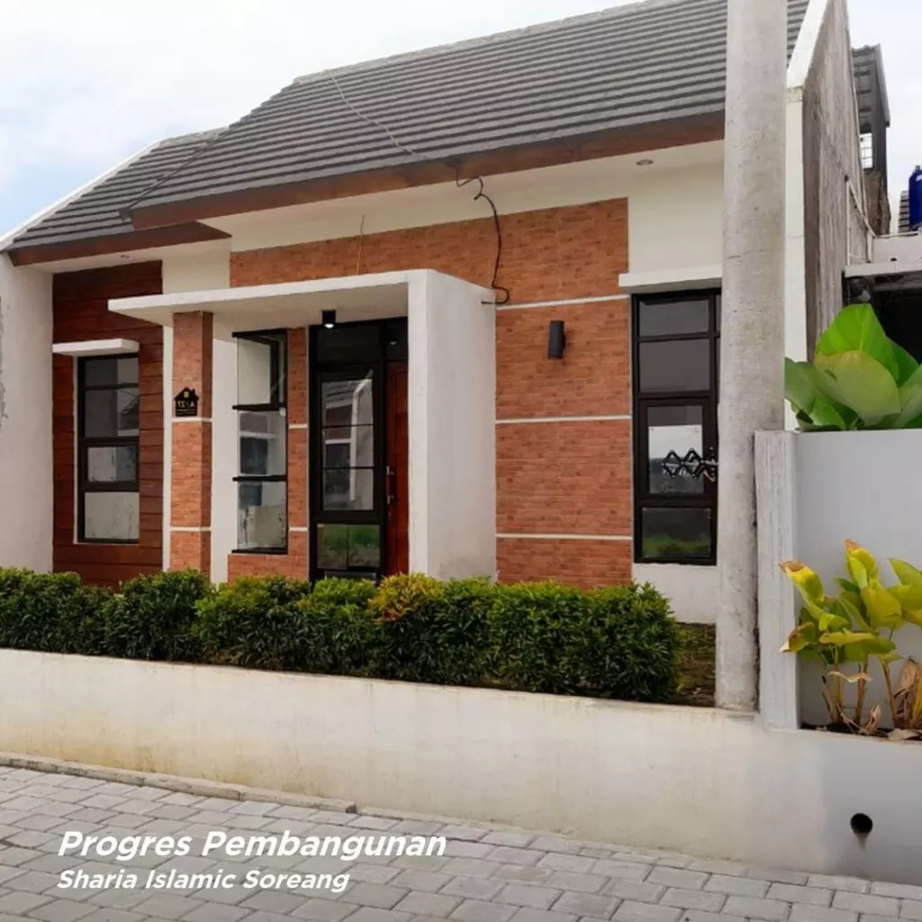 rumah desa jatisari kecamatan