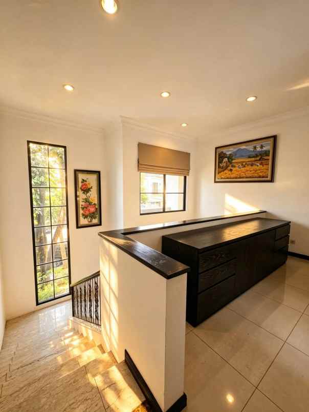 rumah di cluster elite jedaite de park bsd city