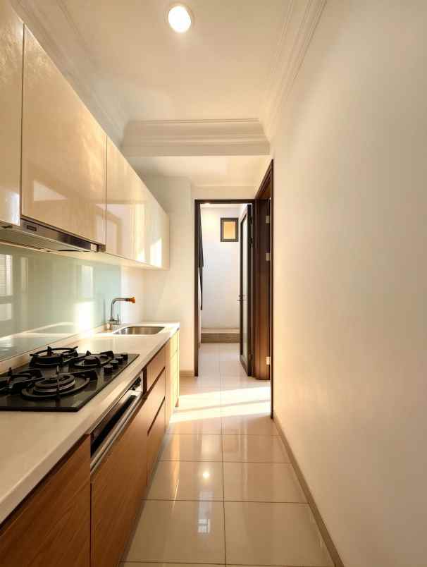 rumah di cluster elite jedaite de park bsd city