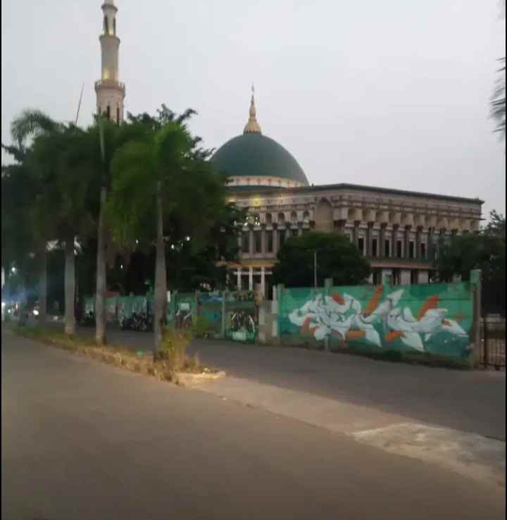 rumah di komplek anti banjir dan aman