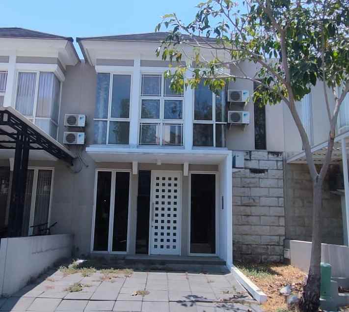 rumah dijual greenlake citraland surabaya barat