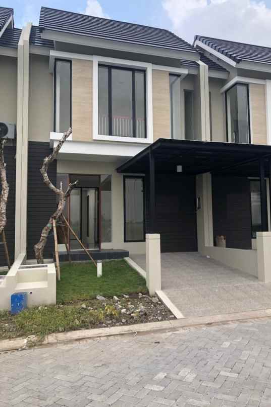 rumah dijual northwest citraland surabaya barat