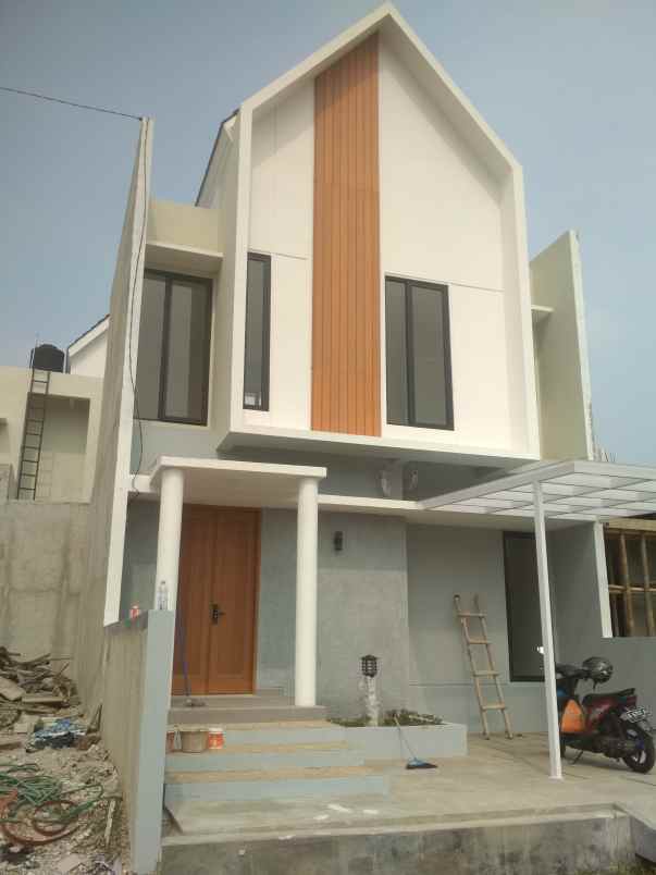 rumah dua lantai harga minimalis