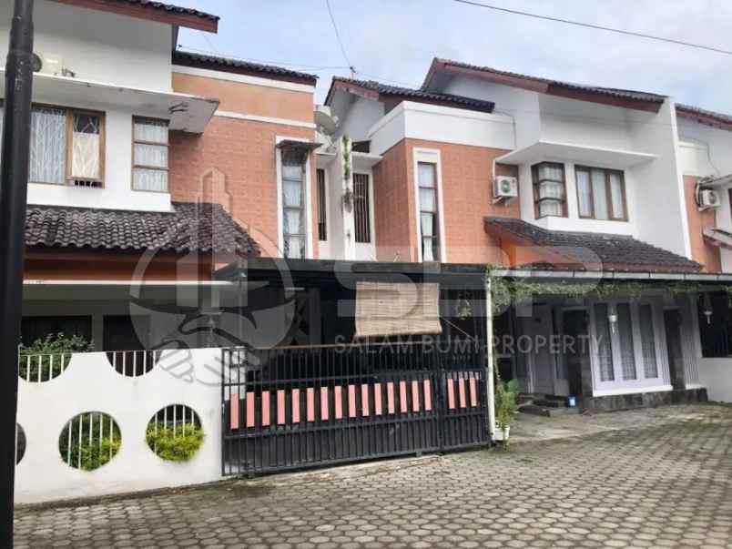 rumah fast respon wa 0813 9127