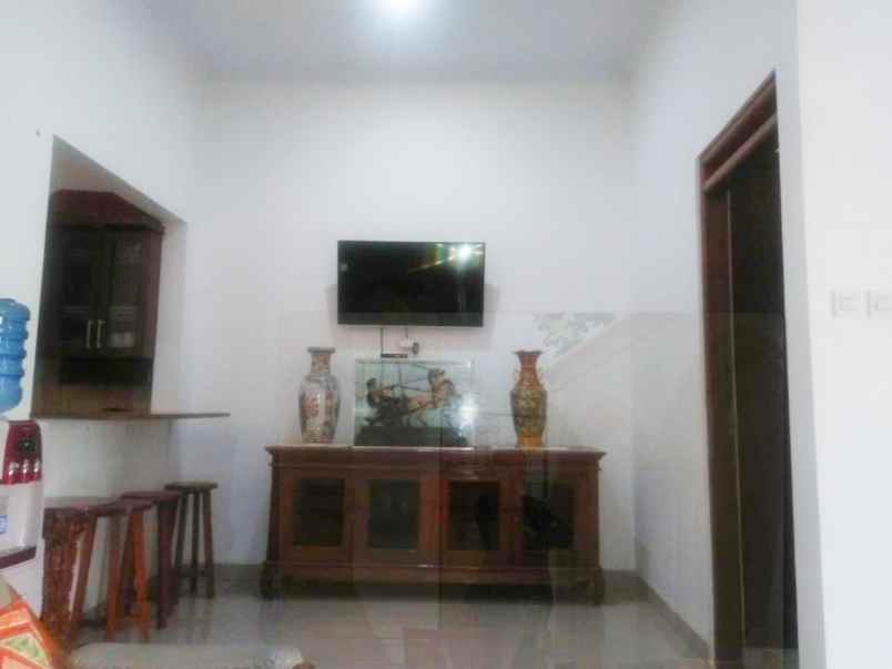 rumah fast respon wa 0813 9127