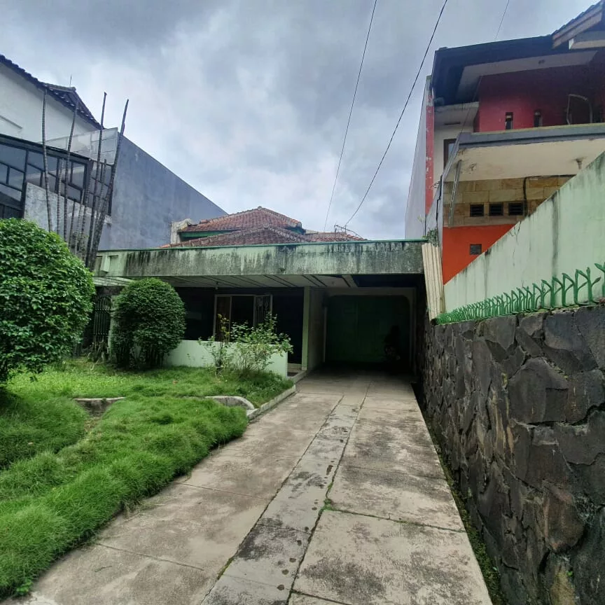 rumah hitung tanah jl burangrang lengkong