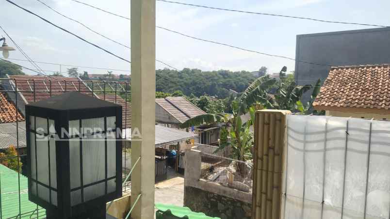 rumah hook second dekat stasiun cilebut strsn