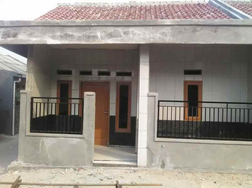 rumah jl gaga semanan rt 001 rw 03