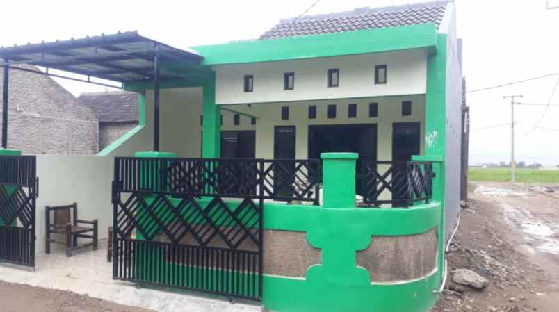 rumah jln jatimekar kp paniisan