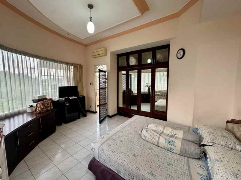 rumah karah indah hook 2 lantai