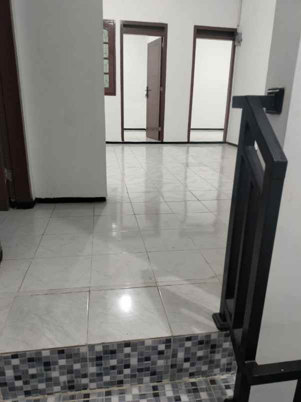 rumah kost rungkut mejoyo selatan strategis