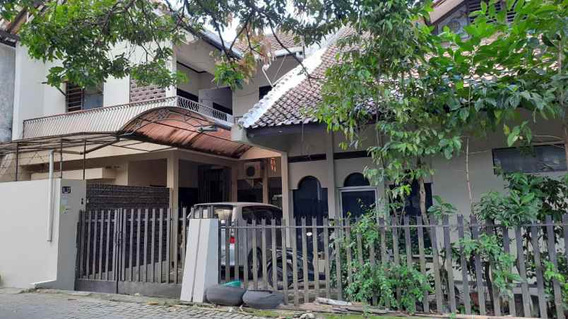 rumah lokosi istimewa pogung baru 400m ke ugm