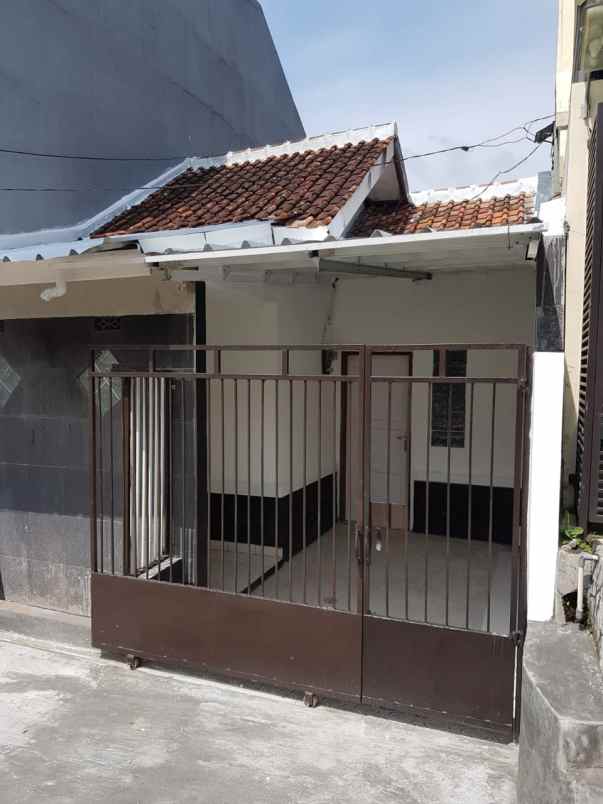 rumah lt 60m2 murah padasuka ideal bandung harga nego