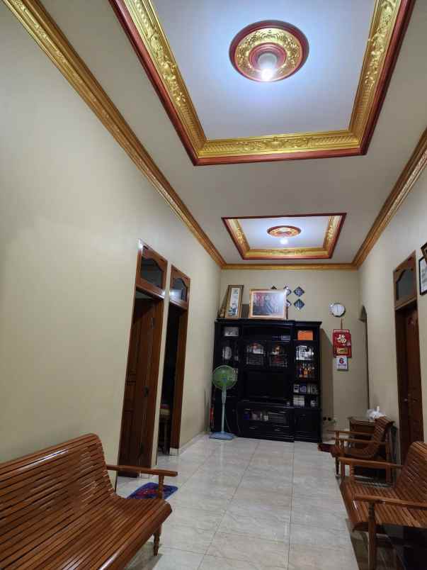 rumah megah siap huni di pondok indah pekayon