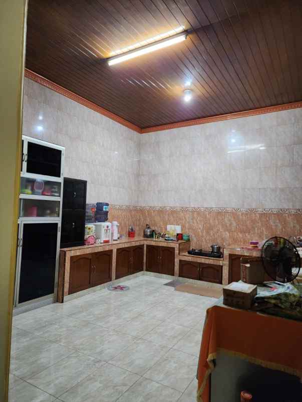 rumah megah siap huni di pondok indah pekayon