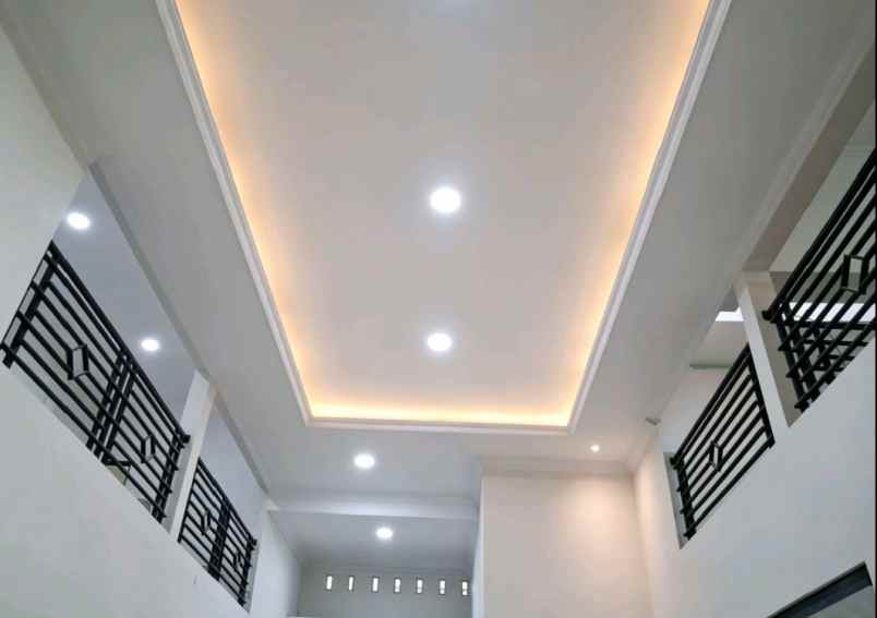 rumah mewah lamper semarang selatan
