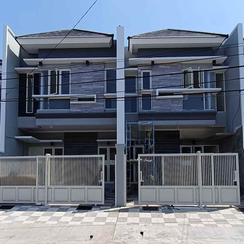 rumah minimalis gress 2lt di nginden intan unit c hook