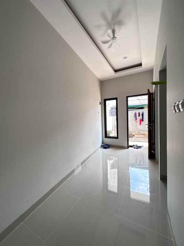 rumah minimalis type 30 munjul cipayung jakarta timur