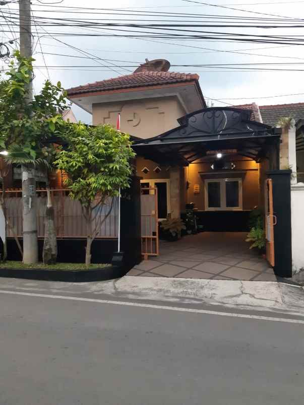 rumah modern siap huni di sulfat malang