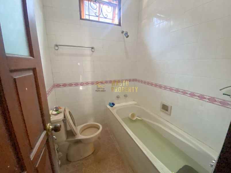 rumah murah dijual full perabot tanah luas di kalasan