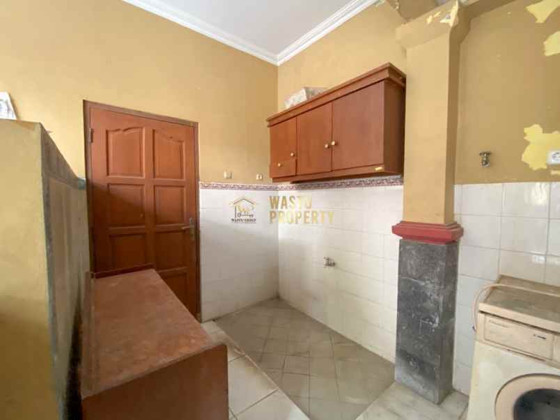 rumah murah dijual full perabot tanah luas di kalasan