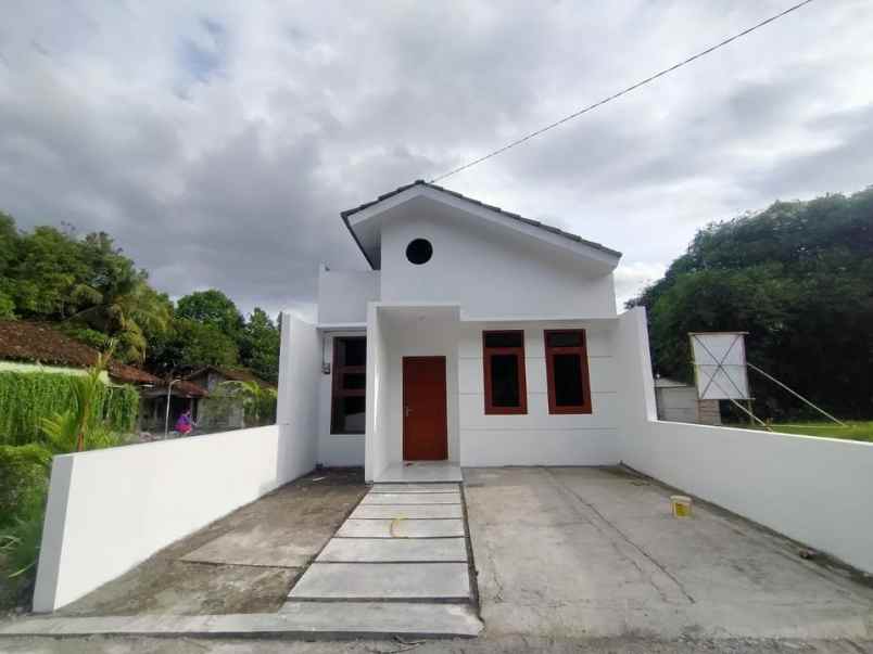 rumah murah modern dekat candi prambanan