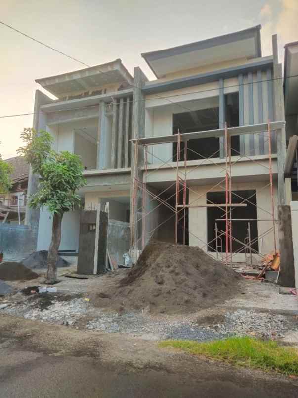 rumah murah new buagus di manyar kertajaya surabaya