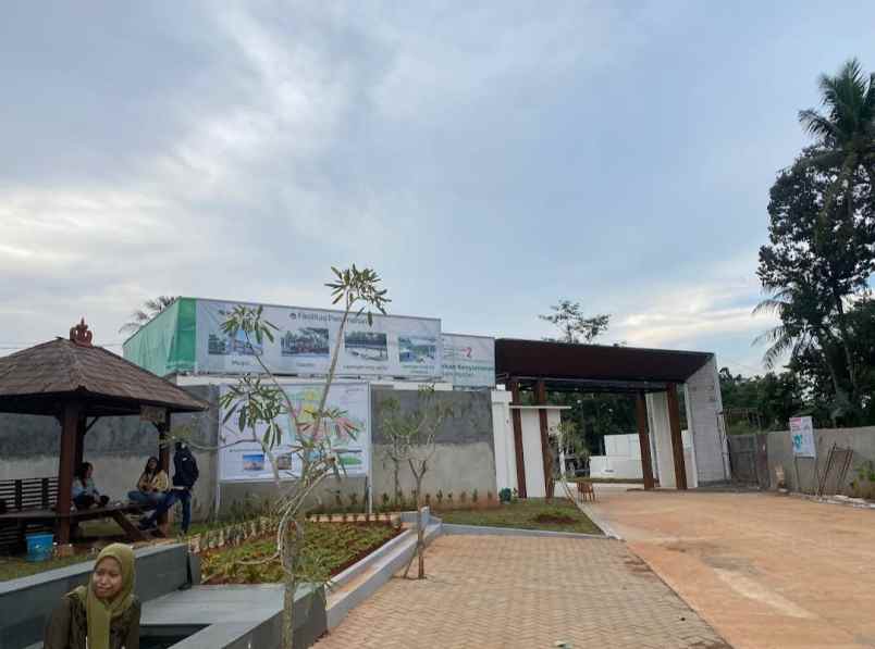 rumah nuansa asri di selatan jakarta