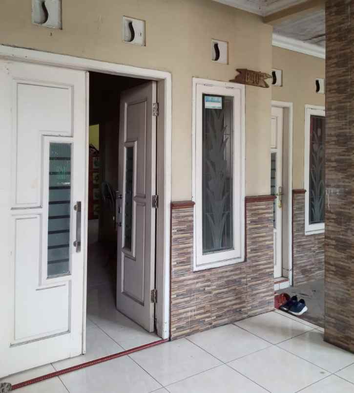 rumah oper kredit murah siap huni krian sidoarjo