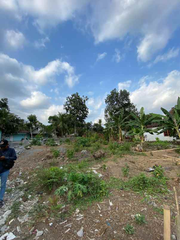 rumah pesan bangun di besi jangkang