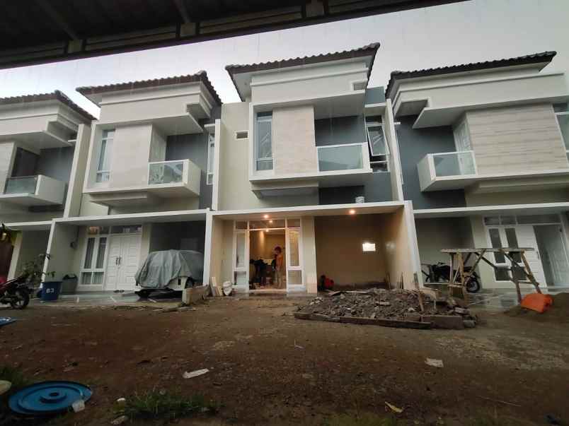 rumah rangkapan jaya sawangan depok