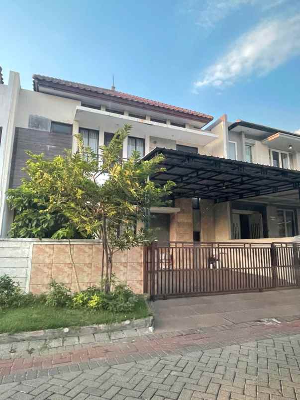 rumah san antonio surabaya masih bagus lt 180