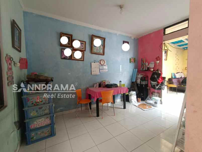 rumah second 3 kamar di anyelir kalimulya rn tami